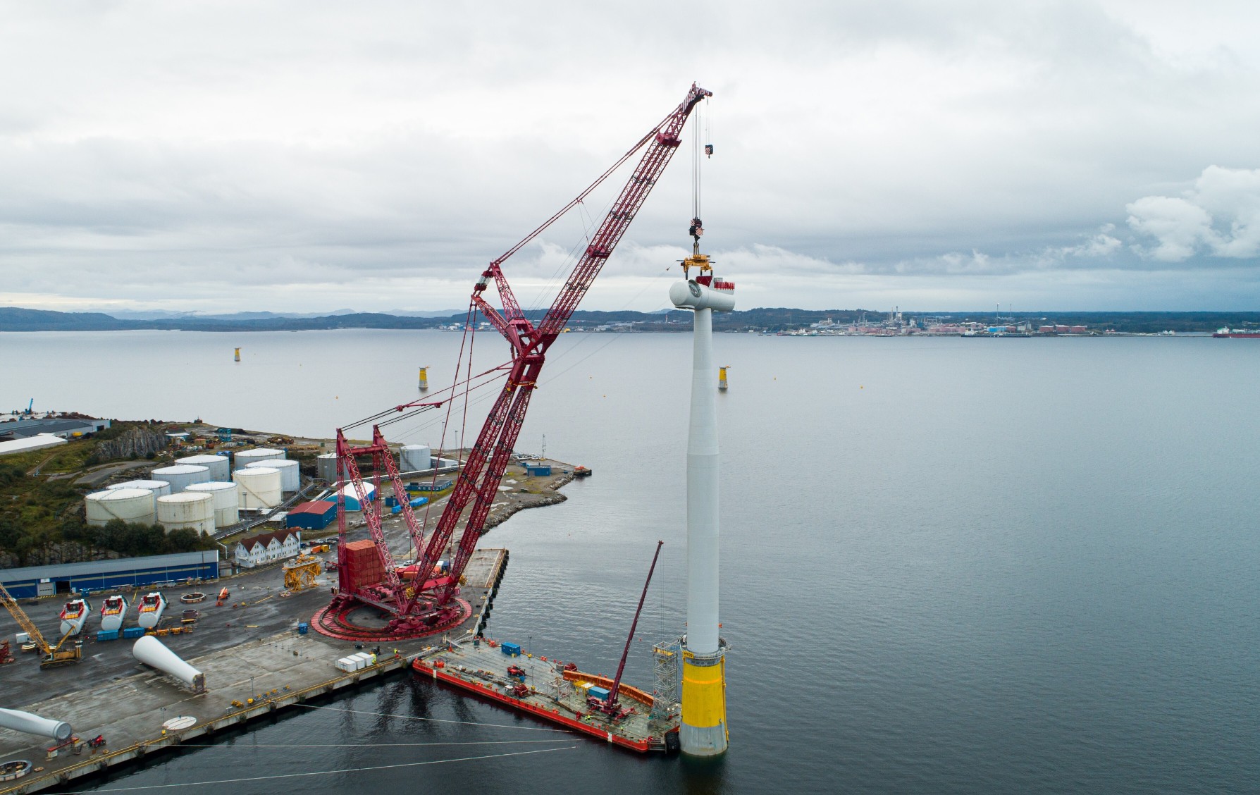Assembling The Worlds Largest Floating Offshore Wind Farm